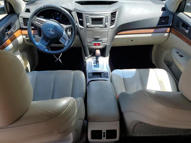  SUBARU OUTBACK 2013 Czarny