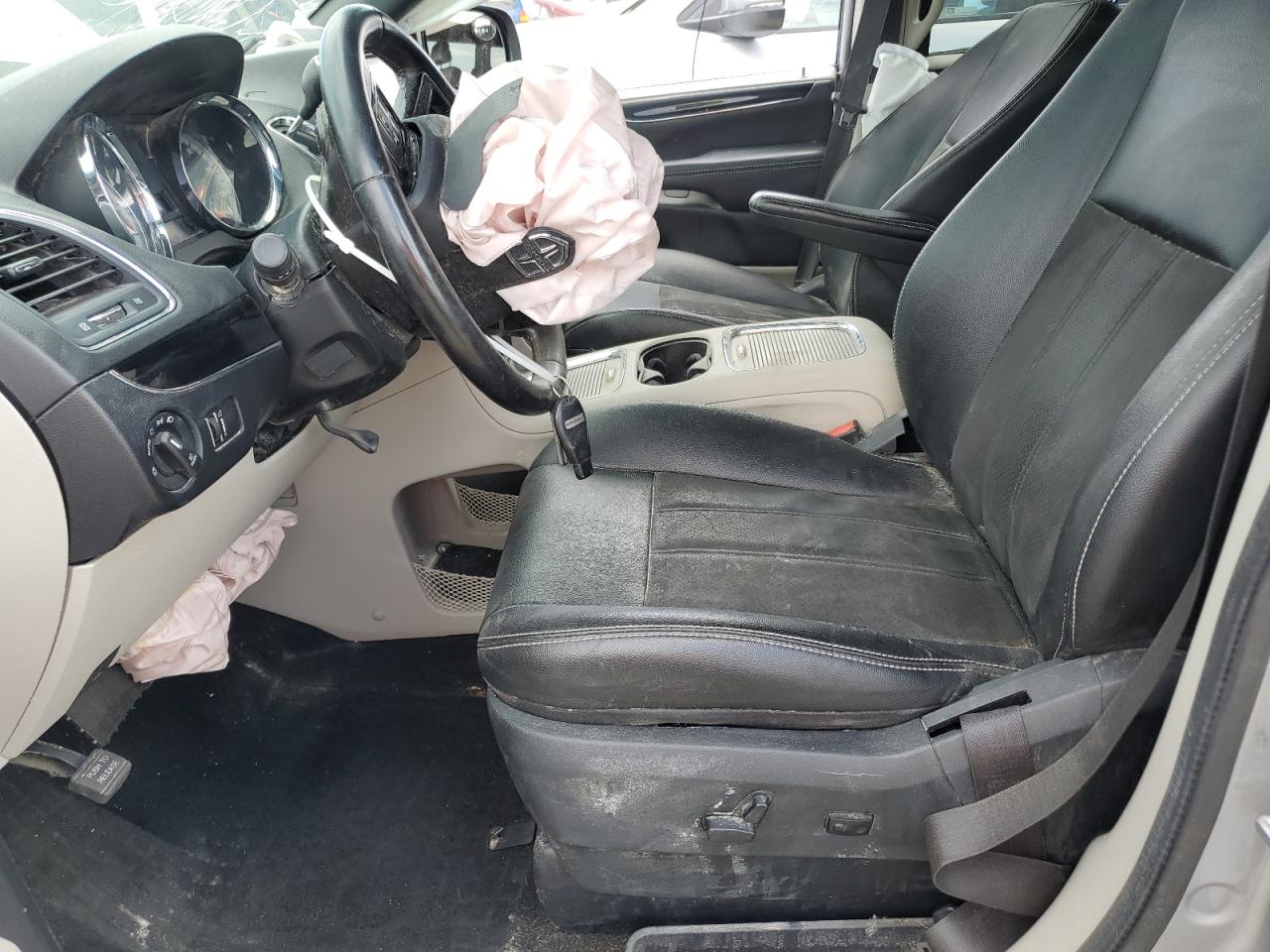 2019 Dodge Grand Caravan Sxt VIN: 2C4RDGCG5KR752637 Lot: 61436225