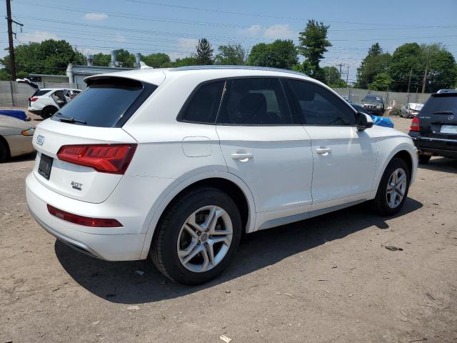  AUDI Q5 2018 Белы