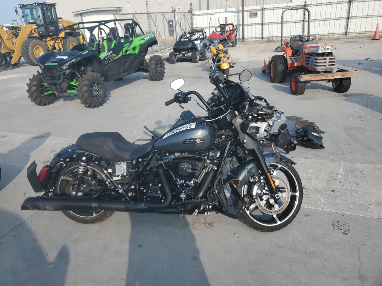 2025 Harley-Davidson Fltrx zu verkaufen in Apopka, FL - Front End