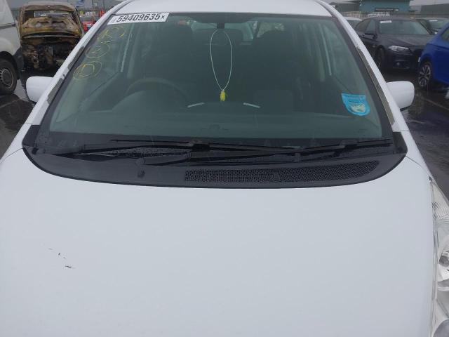 2013 KIA VENGA 1 EC