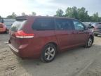 2012 Toyota Sienna Base   للبيع في Assonet، MA - Front End
