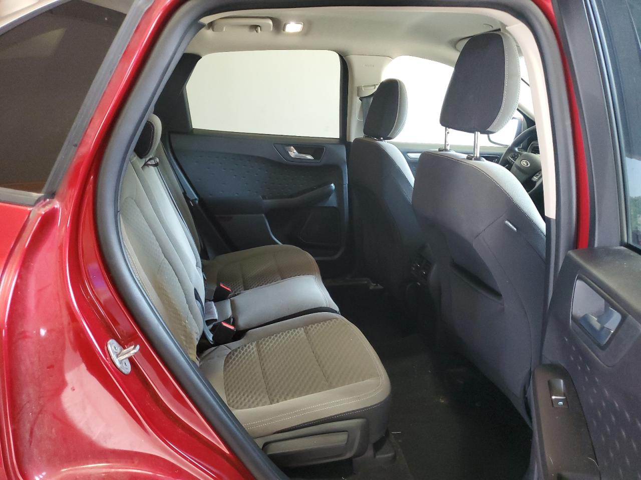 2020 Ford Escape Se VIN: 1FMCU9G67LUA38477 Lot: 63034335