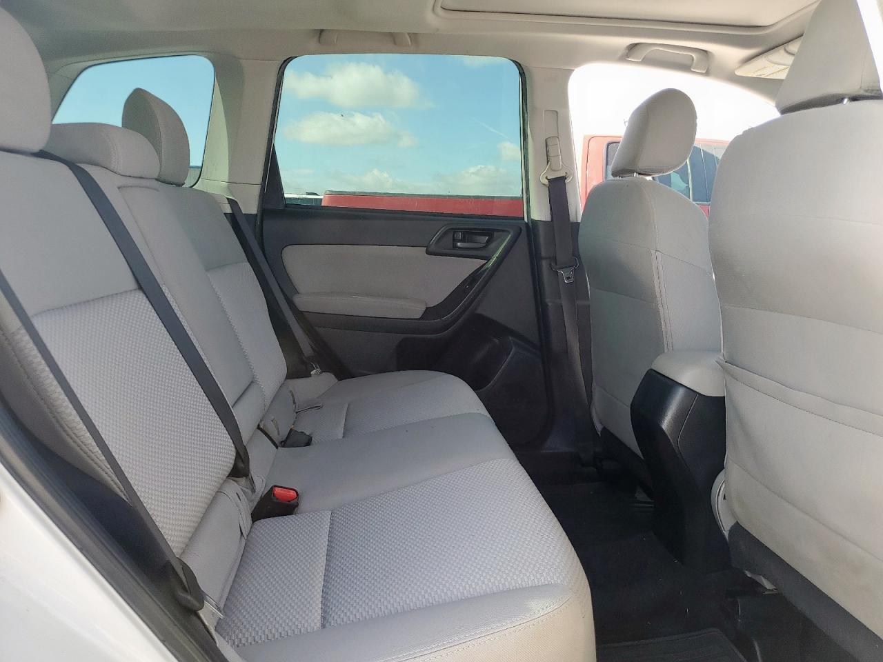 2015 Subaru Forester 2.5I Premium VIN: JF2SJAFCXFH405288 Lot: 62638215