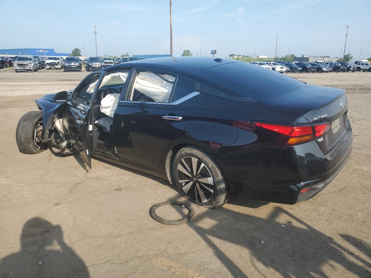 NISSAN ALTIMA 2022 VIN 1N4BL4DV8NN335200 zdjęcie 2
