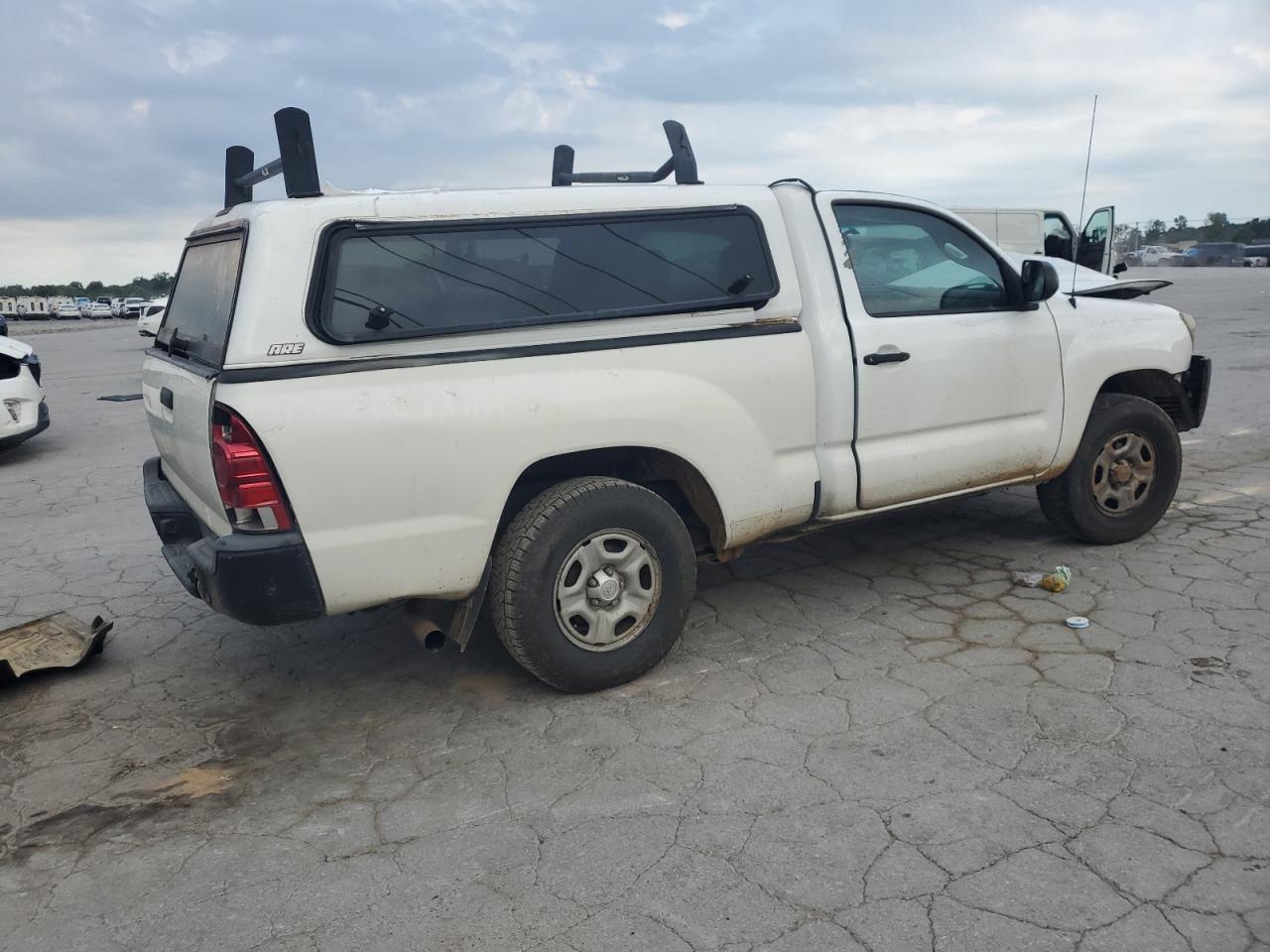 TOYOTA All Models 2014 VIN 5TFNX4CN0EX040416 фото 3