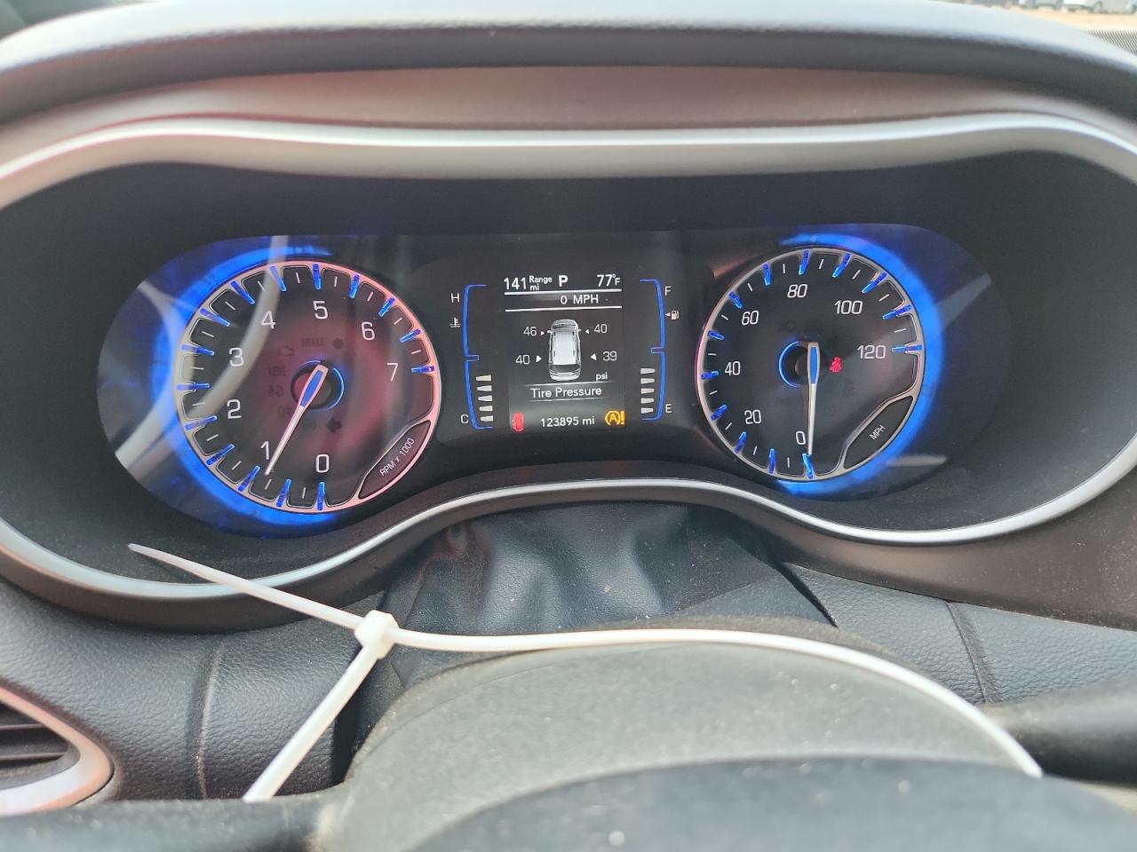 2020 Chrysler Voyager Lxi VIN: 2C4RC1DG4LR265106 Lot: 61725655