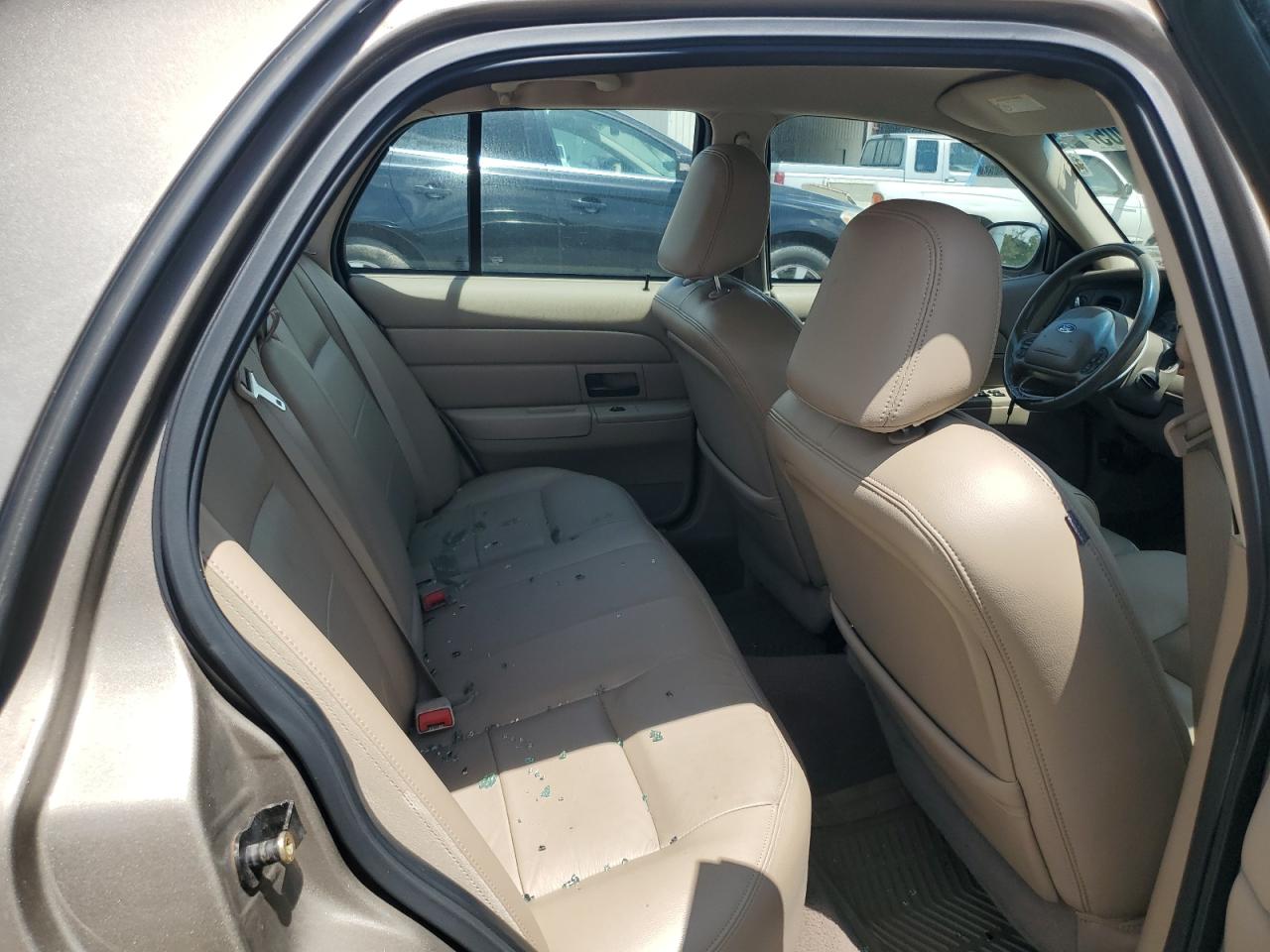 2004 Ford Crown Victoria Lx VIN: 2FAHP74W74X135561 Lot: 62306905