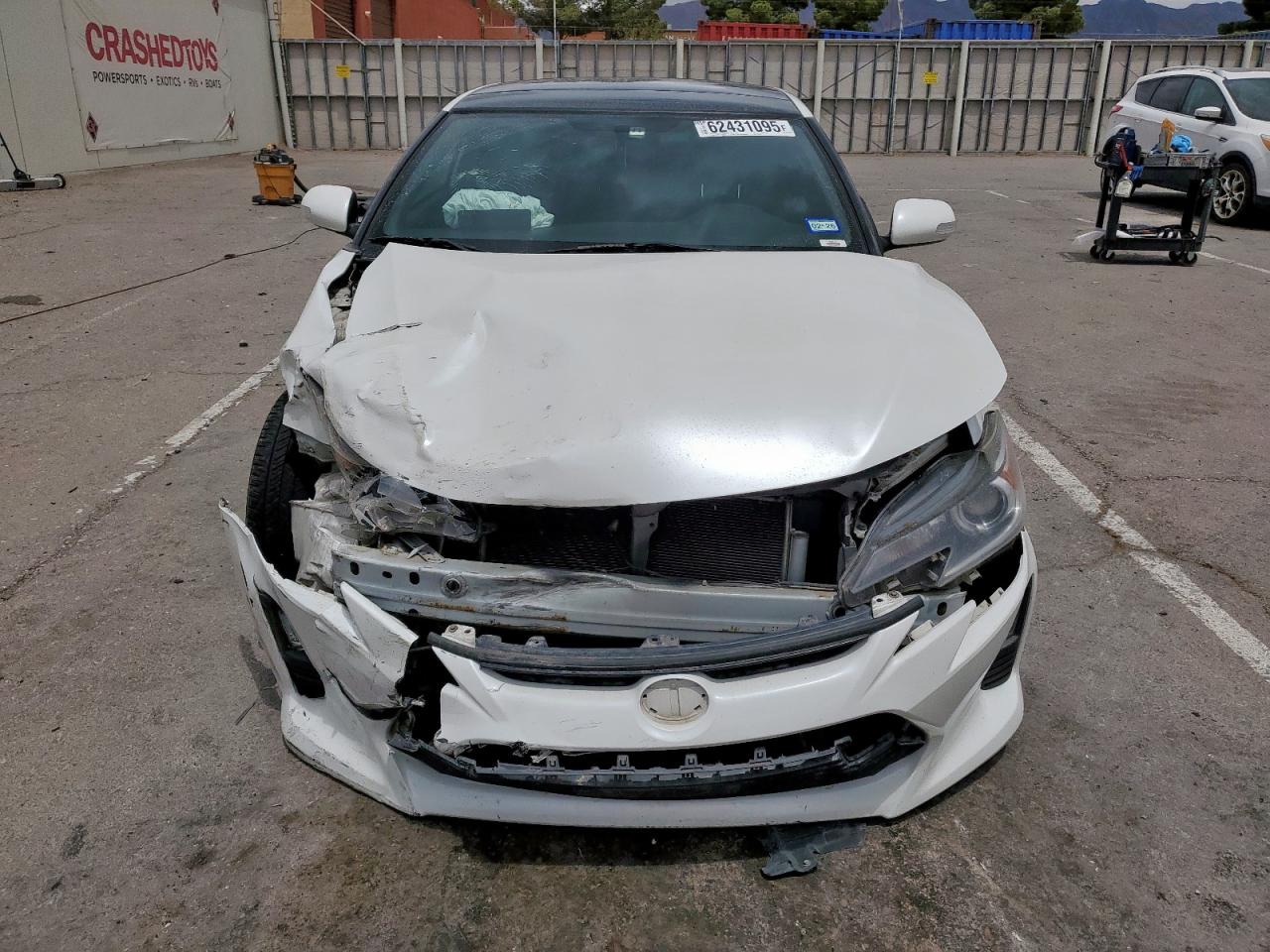 TOYOTA SCION 2016 VIN JTKJF5C75GJ018614 zdjęcie 5