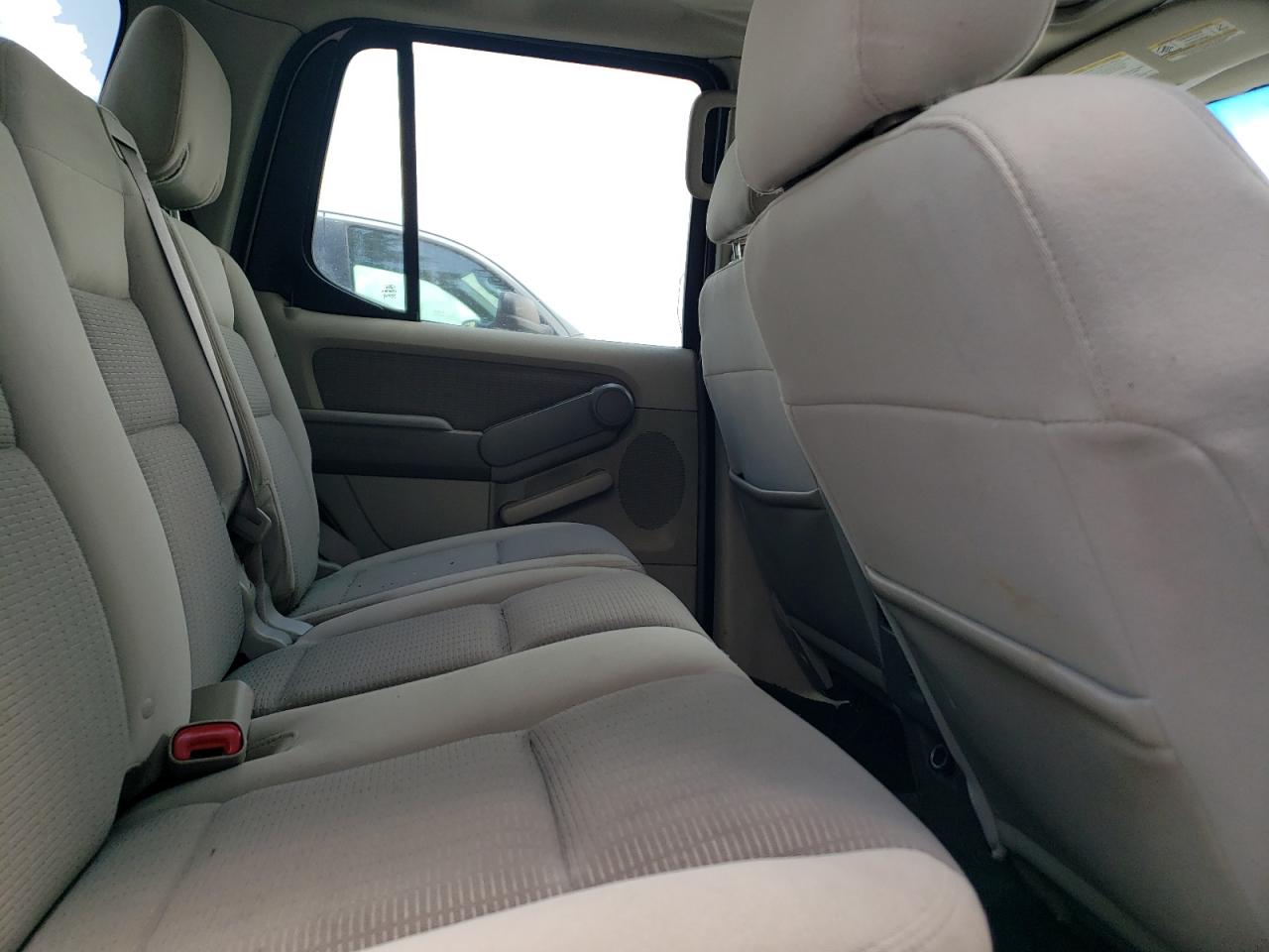 2007 Ford Explorer Sport Trac Xlt VIN: 1FMEU51KX7UA05079 Lot: 62287245
