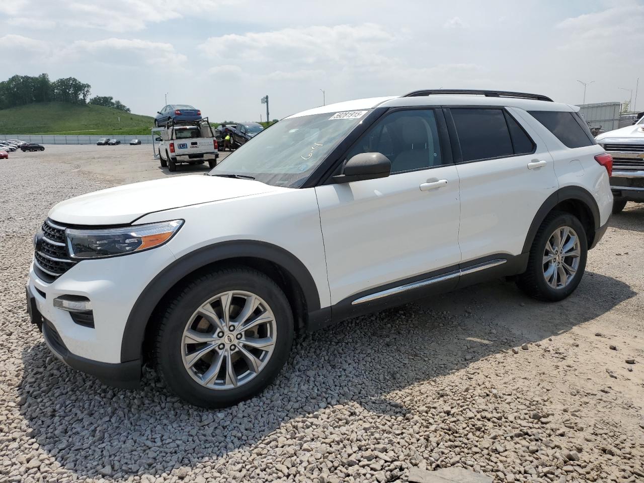 2020 Ford Explorer Xlt for Sale in Mcfarland, WI - Front End