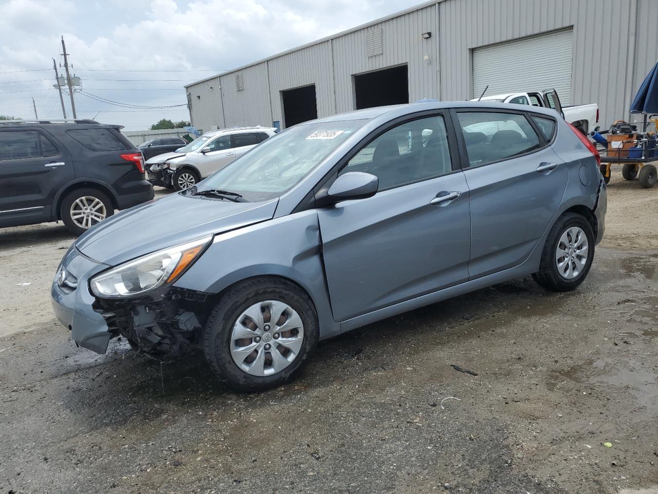2017 Hyundai Accent Se იყიდება Jacksonville-ში, FL - Front End
