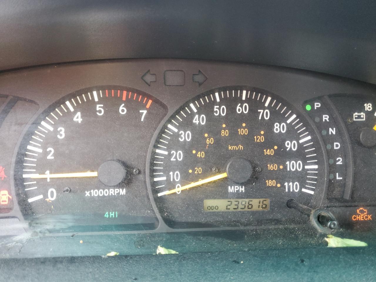 2000 Toyota Tundra Access Cab Limited VIN: 5TBBT4819YS119302 Lot: 60125335