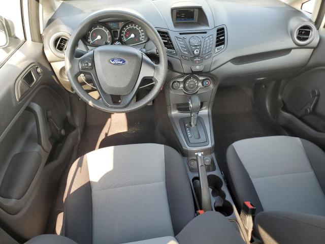  FORD FIESTA 2018 Srebrny