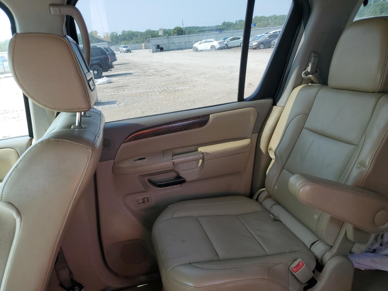 2014 Nissan Armada Platinum VIN: 5N1AA0NE7EN609811 Lot: 58990215