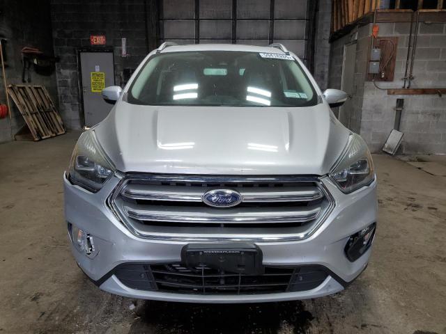  FORD ESCAPE 2017 Srebrny