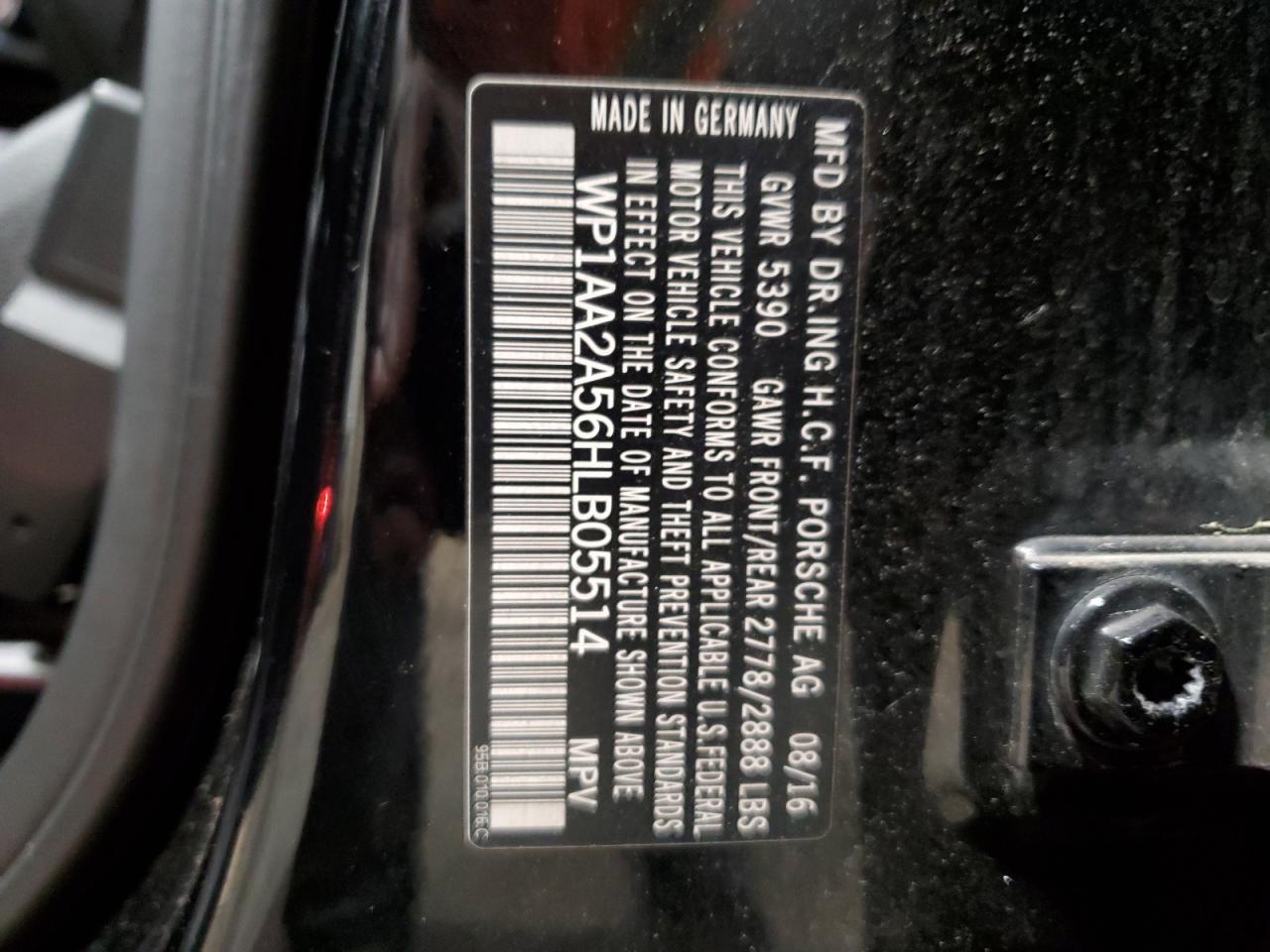 2017 Porsche Macan VIN: WP1AA2A56HLB05514 Lot: 60966855