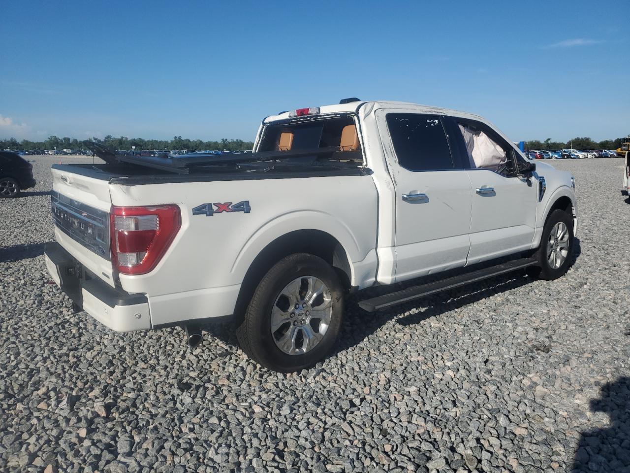 FORD F-150 2023 VIN 1FTFW1E82PFA21596 photo 3