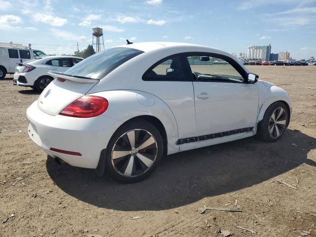 Hatchbacks VOLKSWAGEN BEETLE 2012 Biały