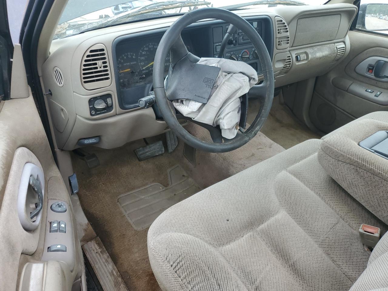 1997 GMC Sierra C1500 VIN: 1GTEC14M5VZ542908 Lot: 62539935