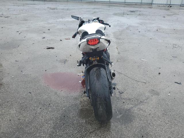 2014 TRIUMPH MOTORCYCLE DAYTONA 675  