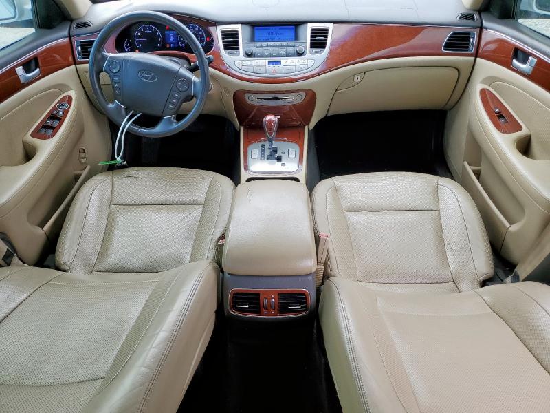  HYUNDAI GENESIS 2013 White