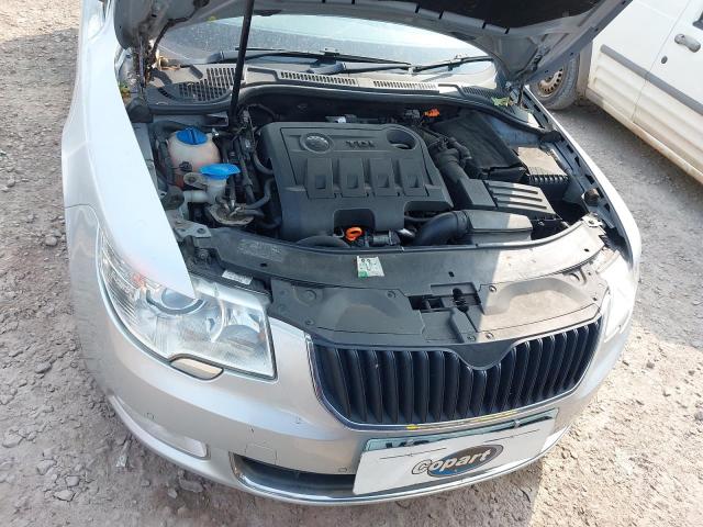 2012 SKODA SUPERB ELE