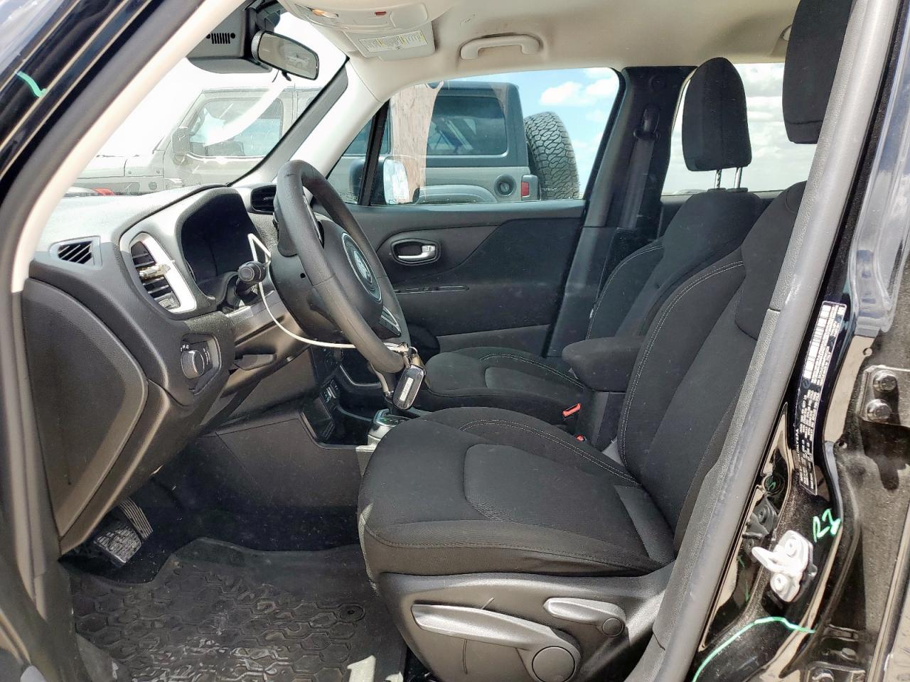 2021 Jeep Renegade Sport VIN: ZACNJCAB8MPM53204 Lot: 55755395