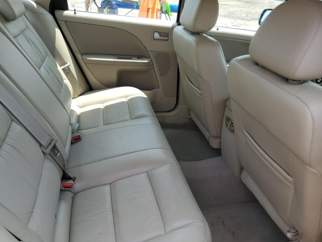 2005 Ford Five Hundred Limited VIN: 1FAFP28105G196511 Lot: 60317405