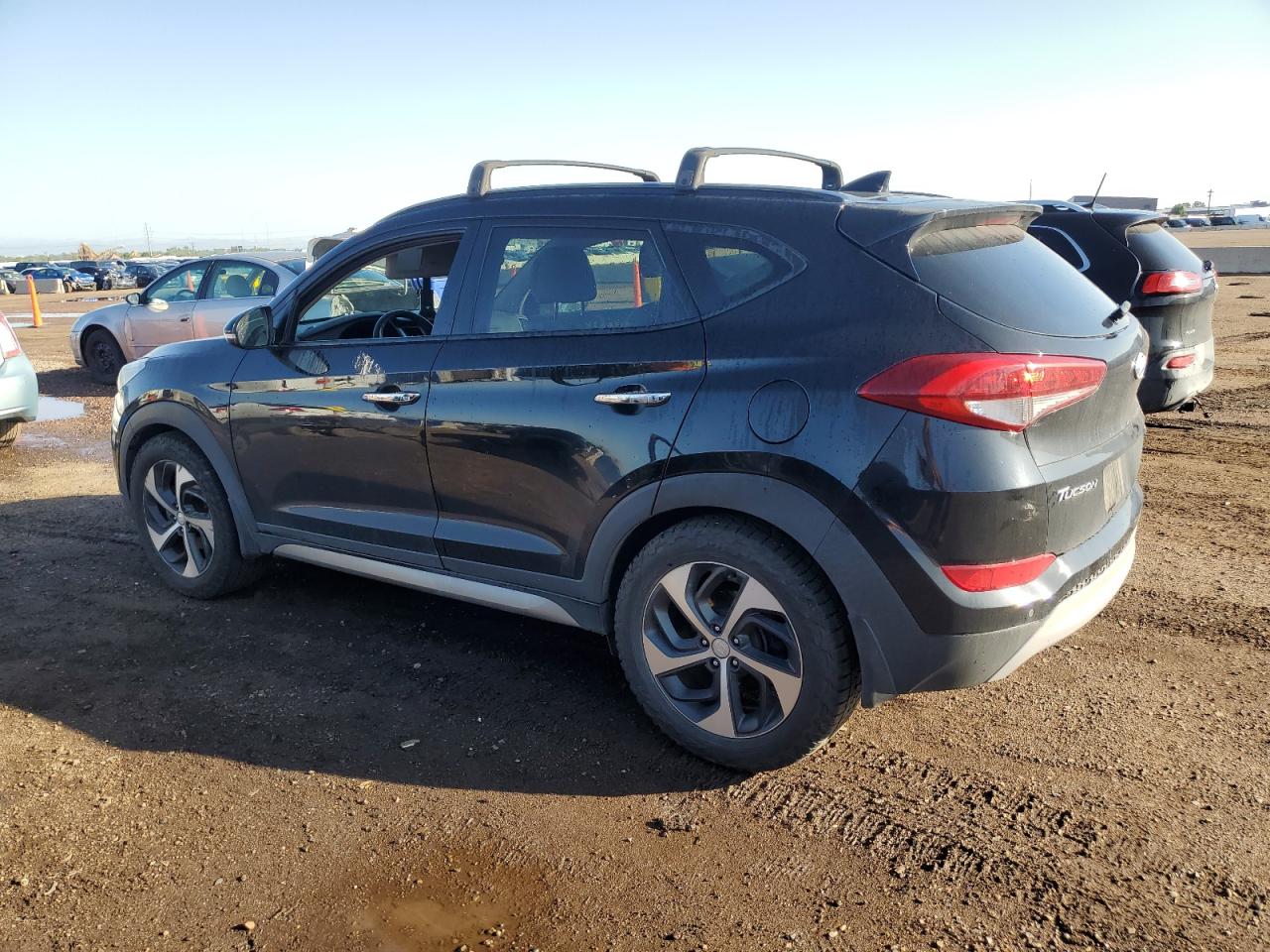 HYUNDAI TUCSON 2017 VIN KM8J3CA2XHU293211 фото 2