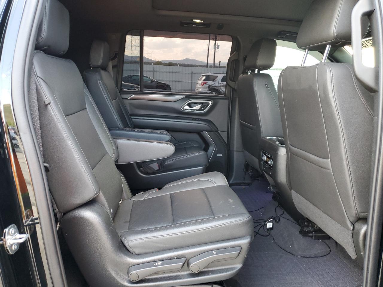 2022 Chevrolet Suburban K1500 Z71 VIN: 1GNSKDKD5NR199812 Lot: 62721935