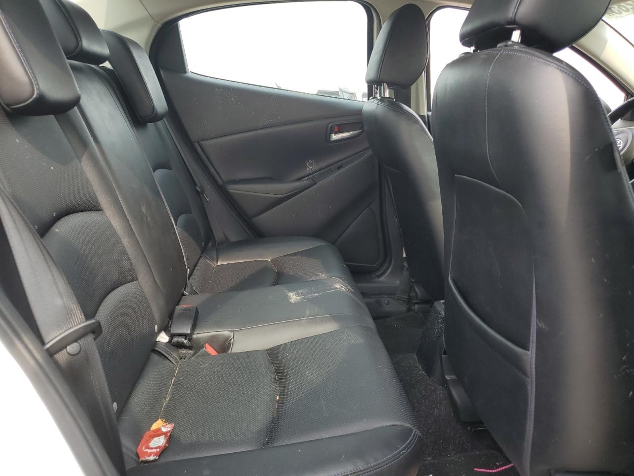 2019 Toyota Yaris L VIN: 3MYDLBYV0KY525204 Lot: 60550285
