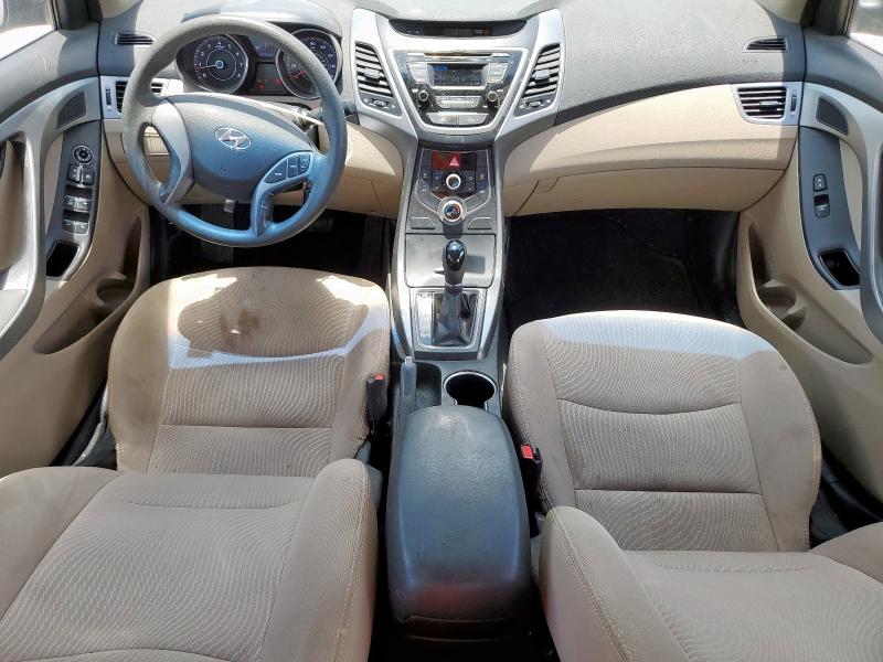  HYUNDAI ELANTRA 2016 Czarny