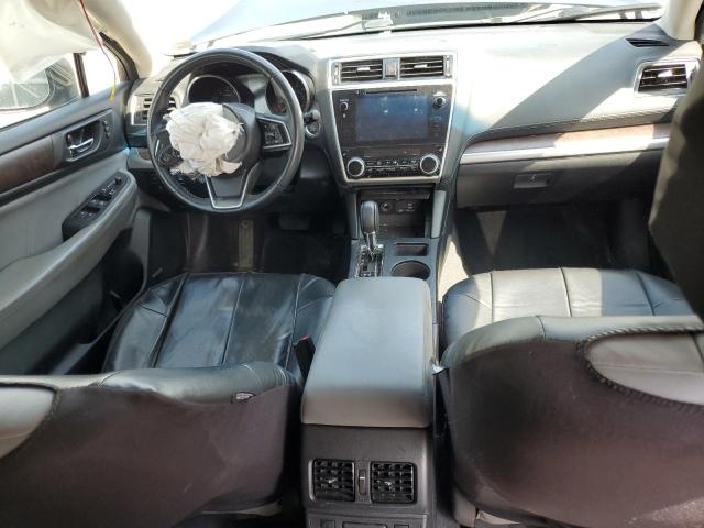  SUBARU OUTBACK 2019 Szary