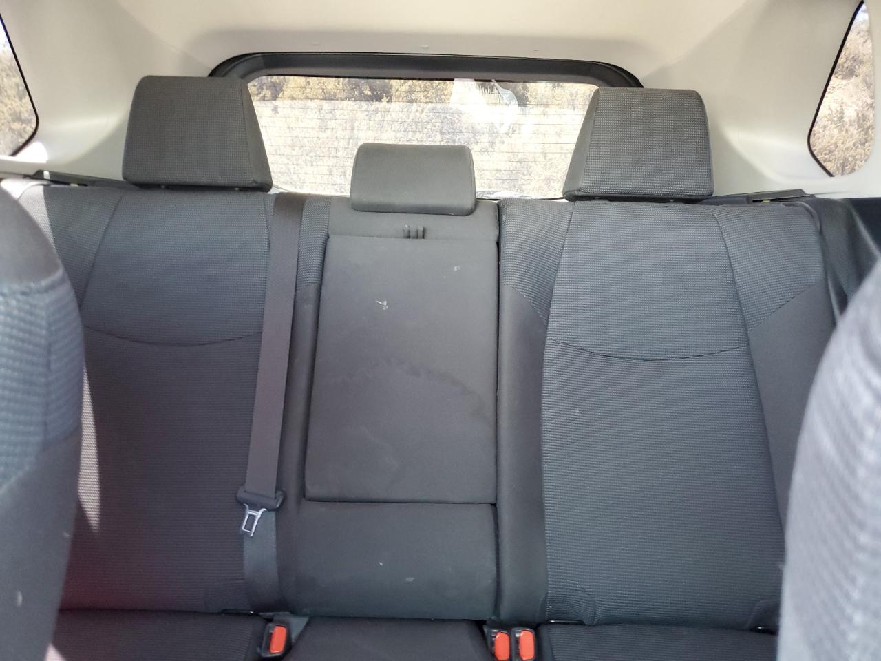 2019 Toyota Rav4 Le VIN: JTMF1RFV2KD034242 Lot: 61819065