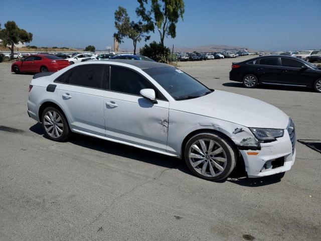  AUDI A4 2018 White