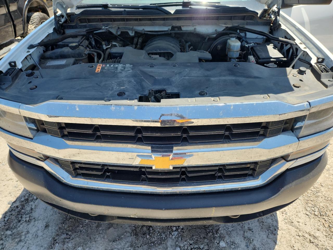 2018 Chevrolet Silverado K1500 VIN: 1GCVKNEC9JZ358274 Lot: 61775565