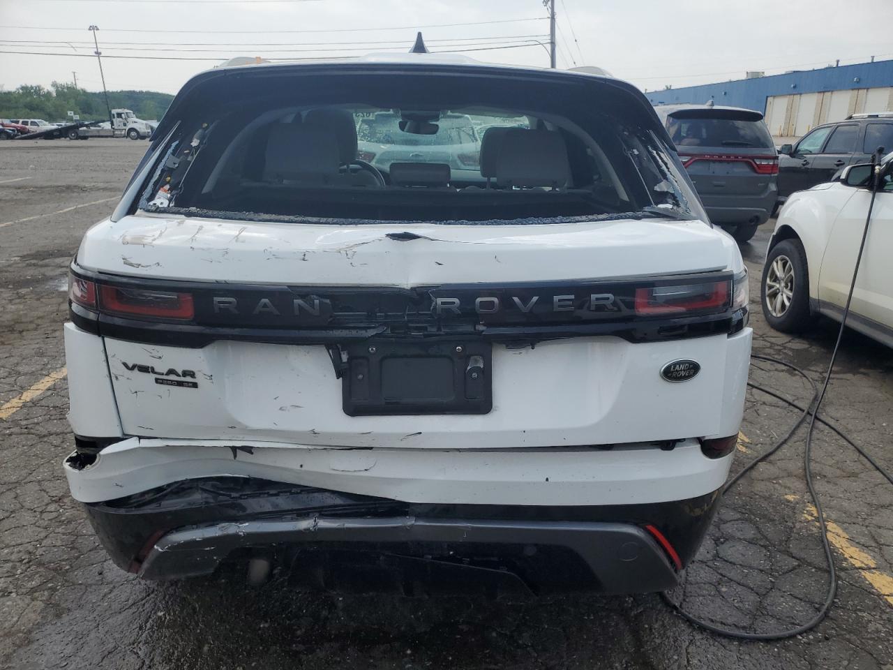 2018 Land Rover Range Rover Velar R-Dynamic Se VIN: SALYL2RX5JA741142 Lot: 62370475