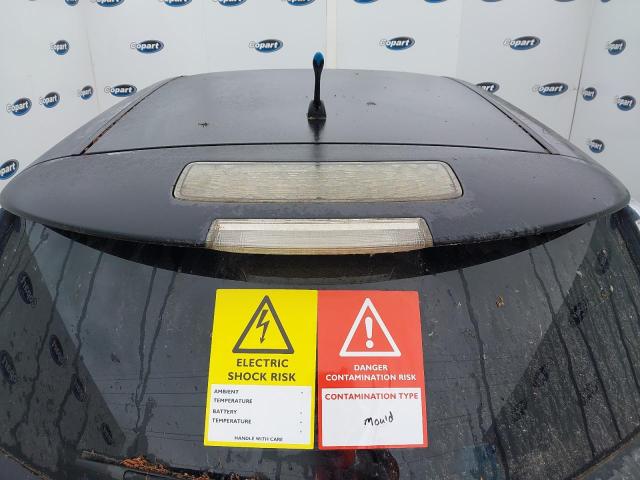 2011 NISSAN LEAF