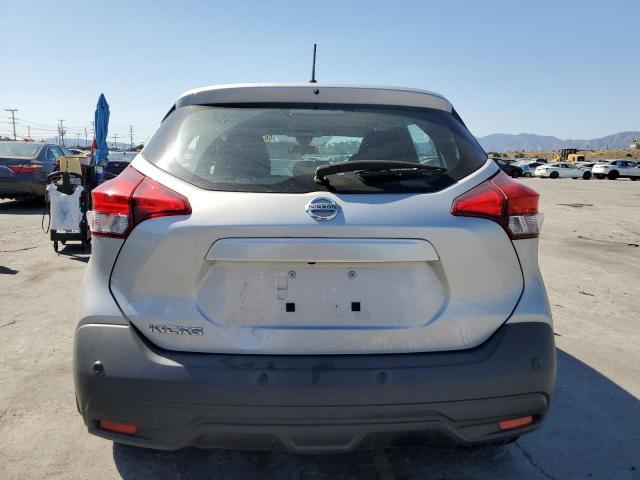  NISSAN KICKS 2020 Silver