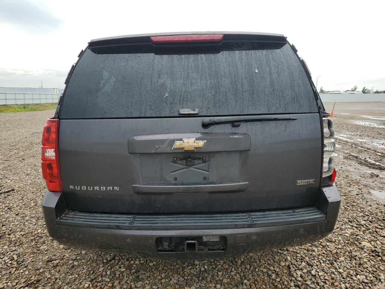 2010 Chevrolet Suburban K1500 Lt VIN: 1GNUKJE39AR137057 Lot: 62516505