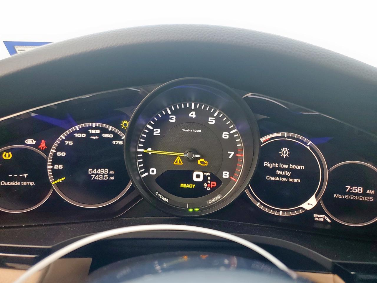 2019 Porsche Cayenne Se Hybrid VIN: WP1AE2AY2KDA52133 Lot: 61131945