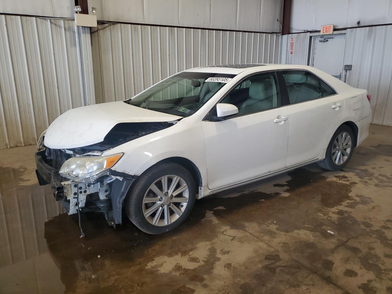 2013 Toyota Camry L for Sale in Pennsburg, PA - Front End