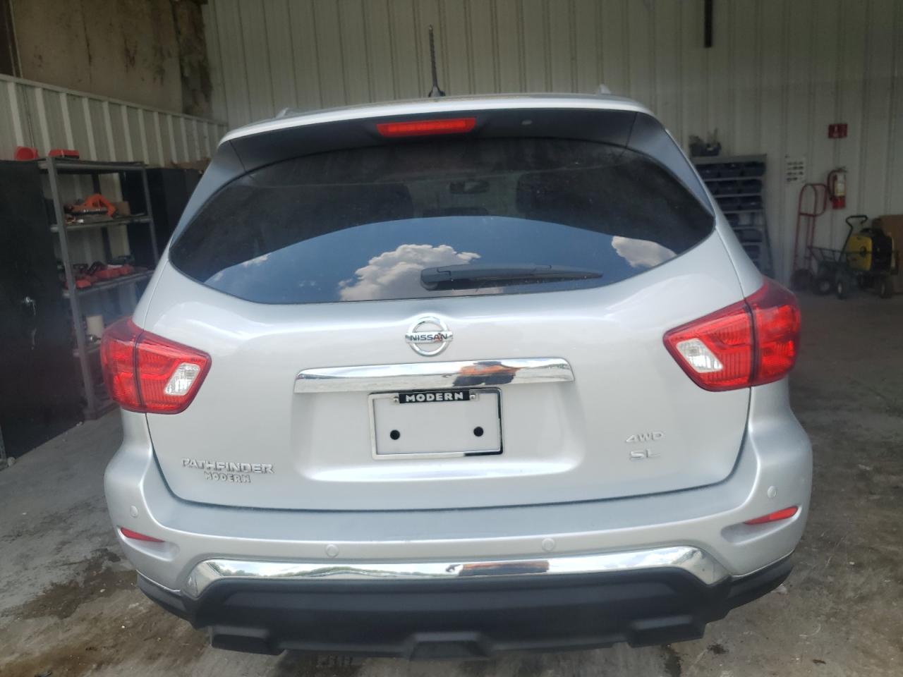 2017 Nissan Pathfinder S VIN: 5N1DR2MM8HC633710 Lot: 62850515