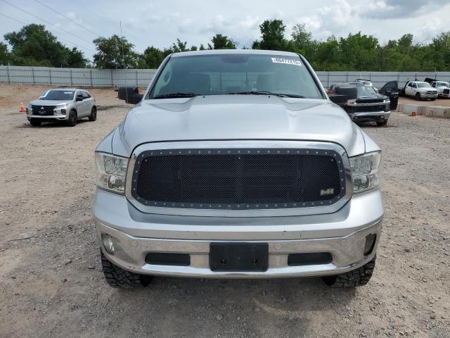Pickups RAM 1500 2016 Silver