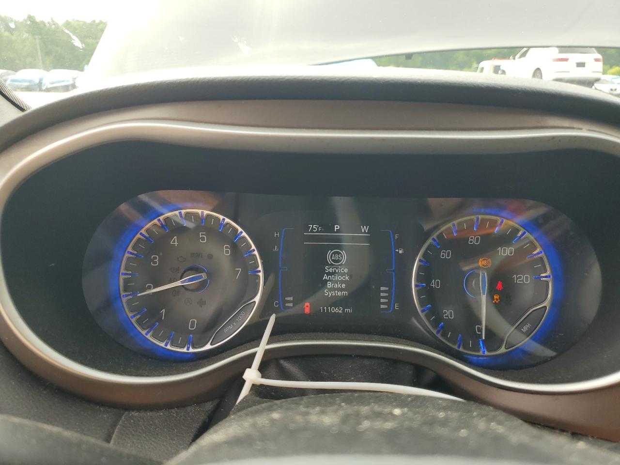 2019 Chrysler Pacifica Touring L VIN: 2C4RC1BG2KR650553 Lot: 62995955