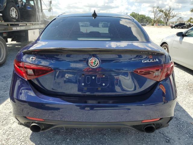  ALFA ROMEO GIULIA 2018 Granatowy