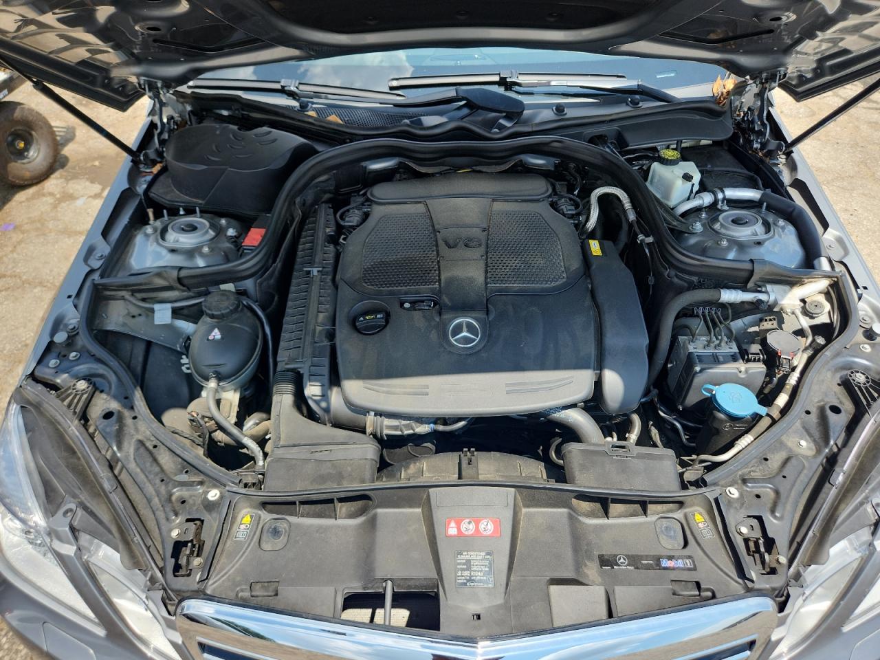 2012 Mercedes-Benz E 350 VIN: WDDHF5KB7CA646895 Lot: 62636265