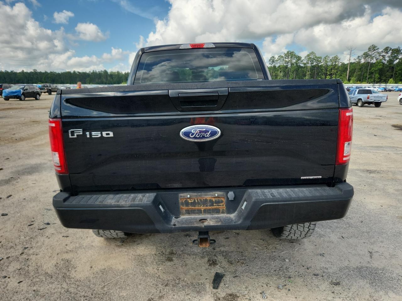 2015 Ford F150 Supercrew VIN: 1FTEW1EF1FKD13367 Lot: 62795155