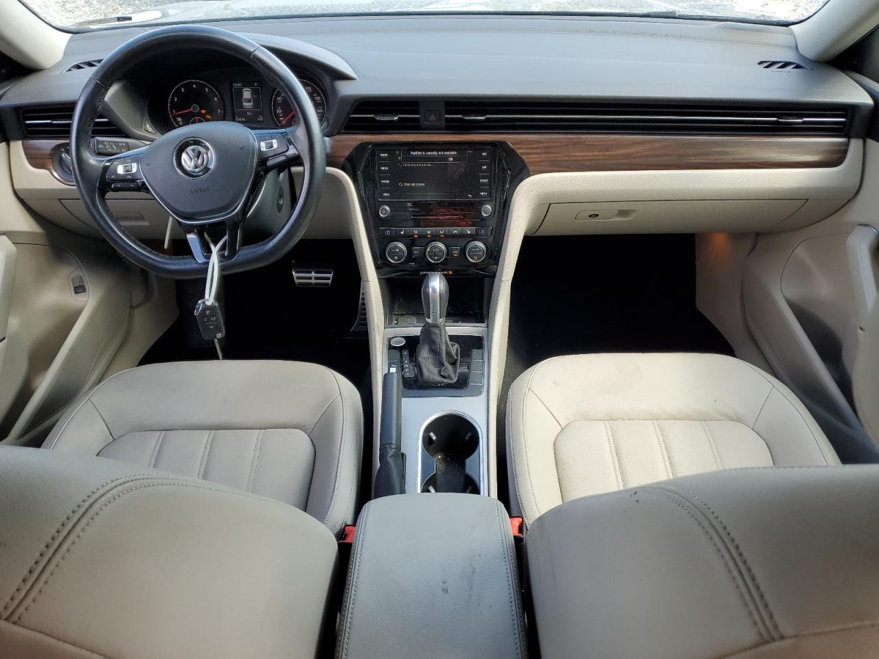 2020 Volkswagen Passat Sel VIN: 1VWCA7A36LC026517 Lot: 60949855
